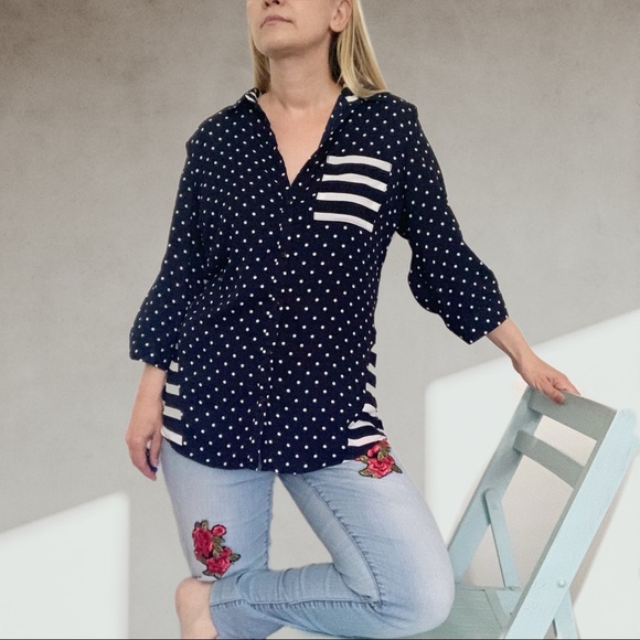 Navy blue polka dot & pinstripe blouse SMALL - Picture 2 of 10